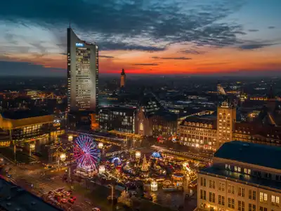 Alternative image text